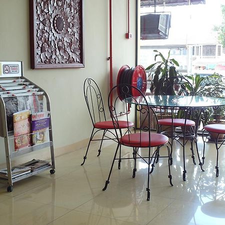 Sunnie Hotel Johor Bahru Ngoại thất bức ảnh