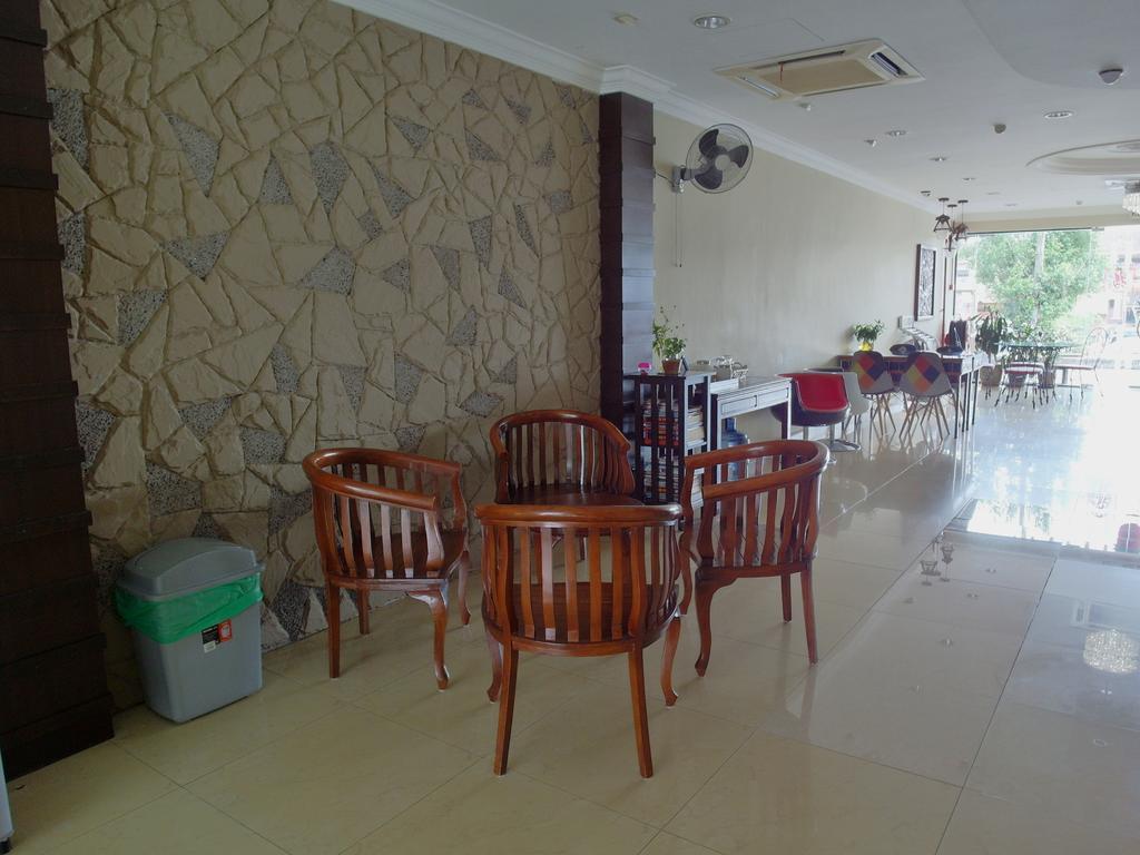 Sunnie Hotel Johor Bahru Ngoại thất bức ảnh