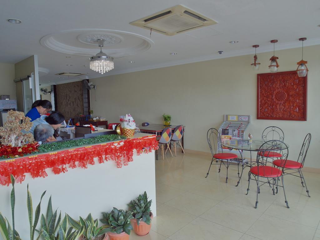 Sunnie Hotel Johor Bahru Ngoại thất bức ảnh